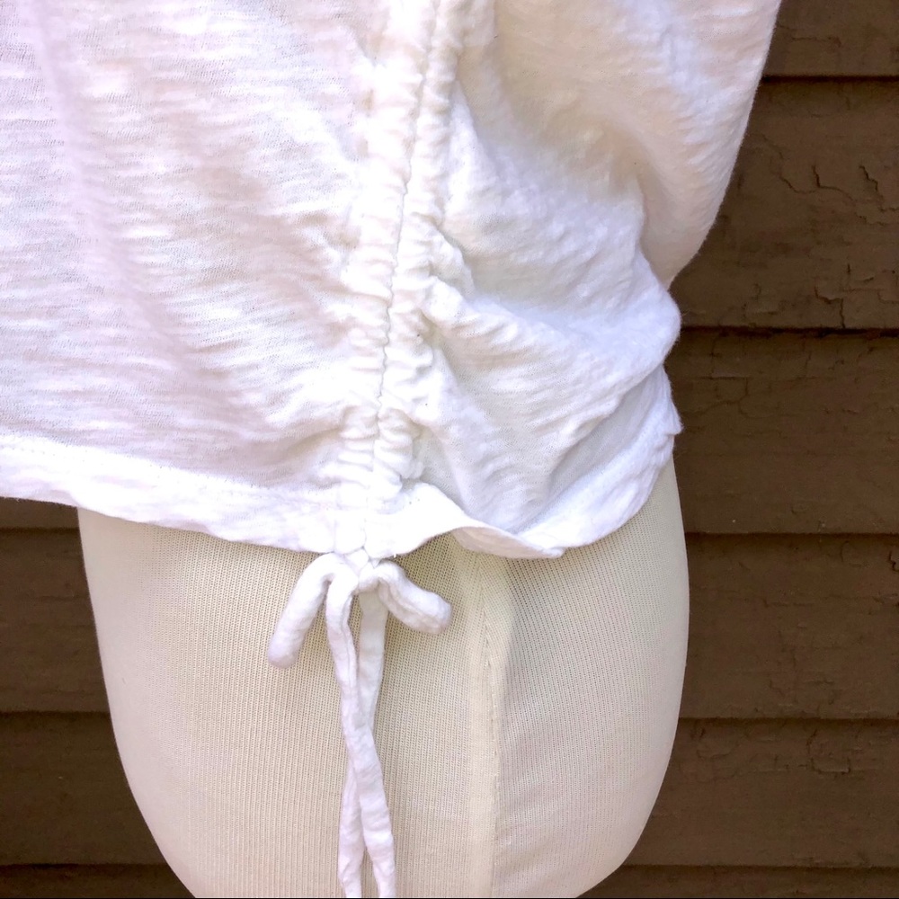 ☀️☀️☀️ 4/$20 bar III side ruched T-shirt! - Picture 5 of 7